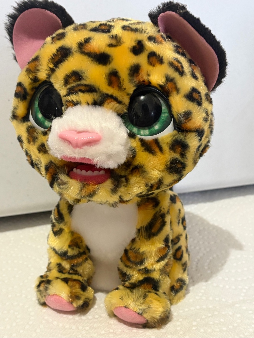 Hasbro FurReal Friends Leopard Cub Interactive Plush Toy Lil' Wilds Lolly